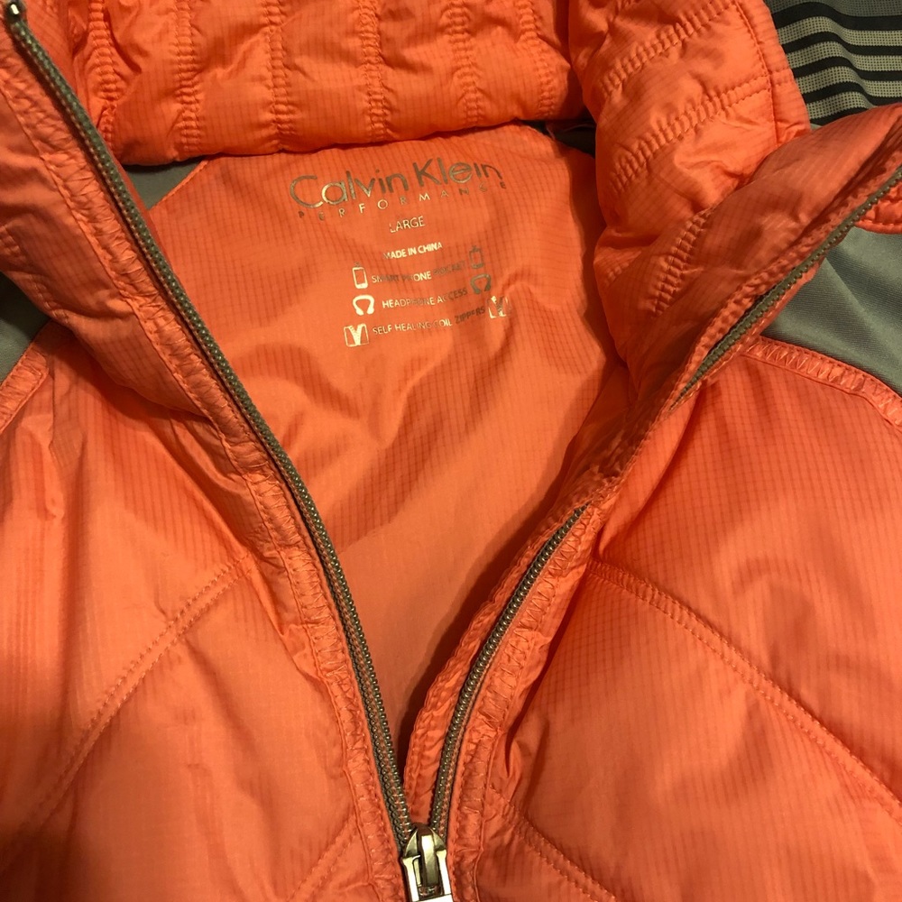 Calvin Klein Performance Jacket - image 4